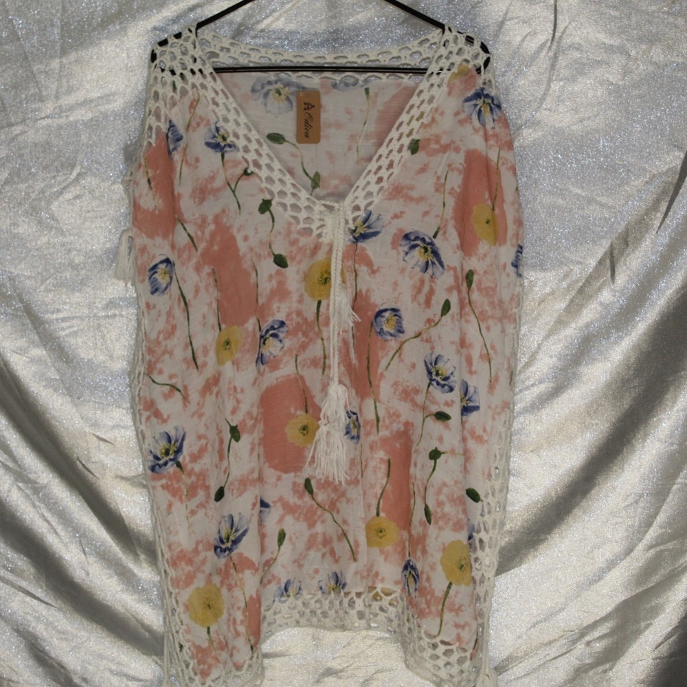 Floral Blouse (beach)